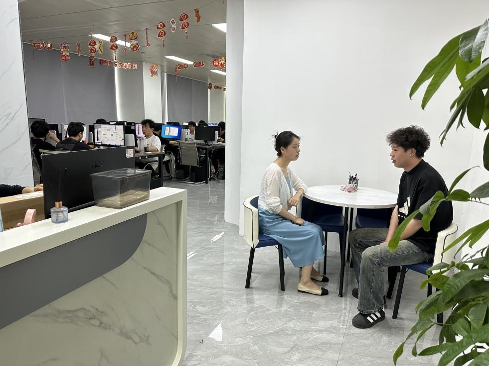 攜手企業(yè)共建，信息技術(shù)咨詢服務(wù)助力學(xué)生就業(yè)與創(chuàng)新